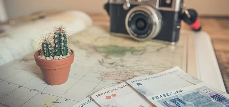 How Much Does a Travel Agent Cost?